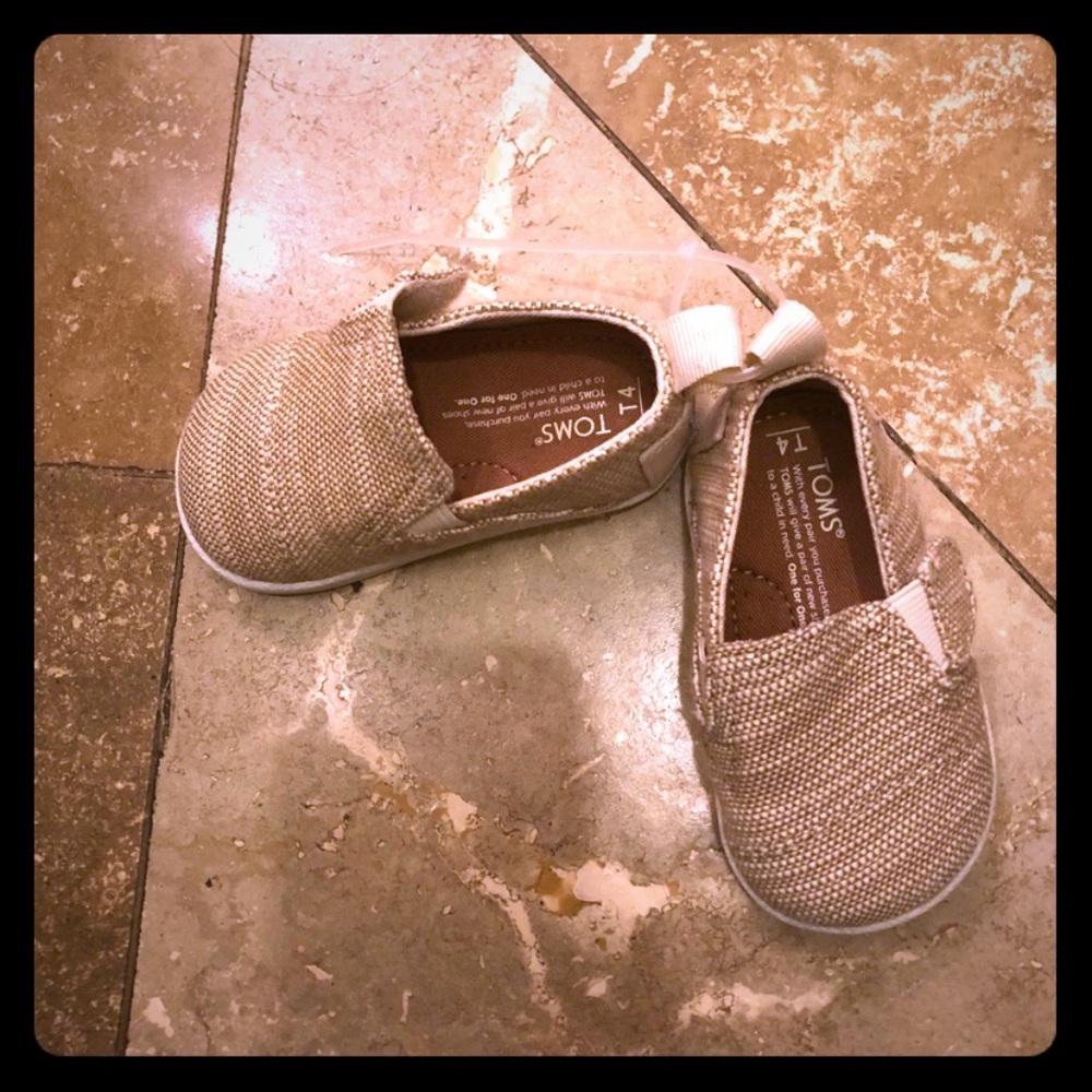 Toms - baby